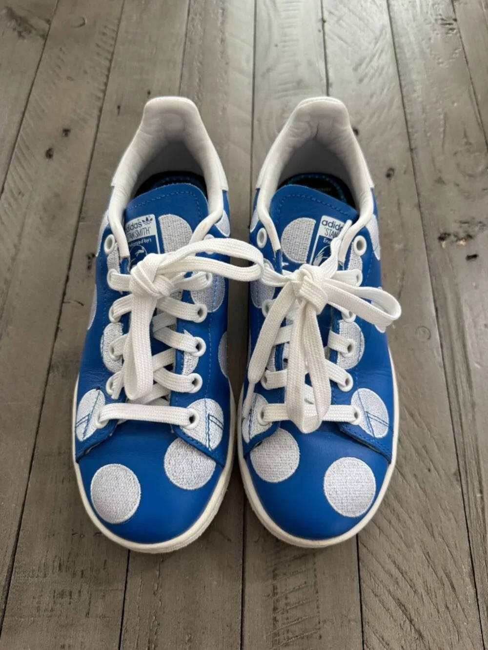 Pharrell Williams x adidas Stan Smith Bluebird Big Polka Dot Sneakers 4.5